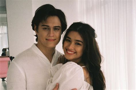 Enrique Gil clarifies he and Liza Soberano are still together